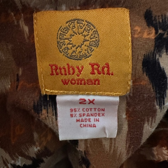 Ruby Rd: Mixed Media Top - Picture 7 of 9